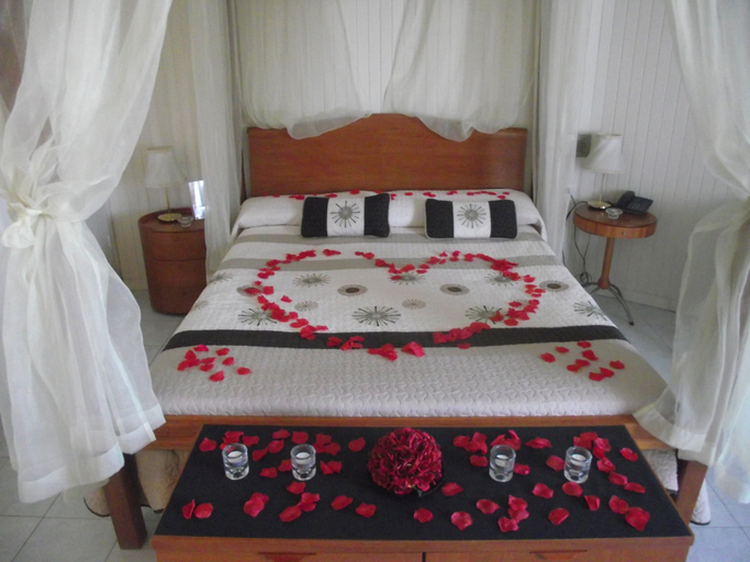 Bedroom 3, Hotel Ampuria Inn, Girona
