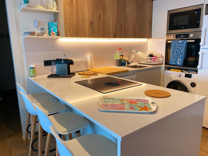 Others 3, Amazing Penthouse on the Seafront, Girona