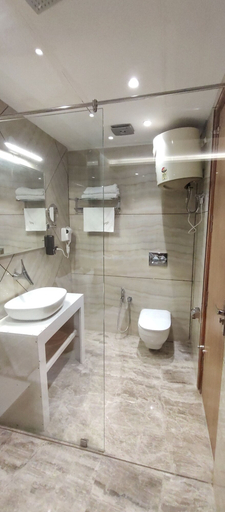Bathroom 4, Sagrika Resort, Chamba