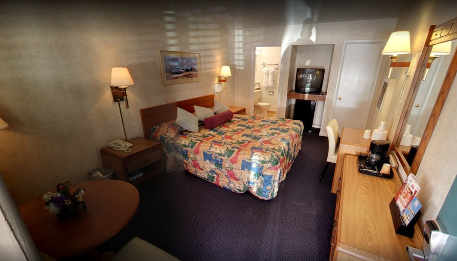 Bedroom 3, Townhouse Motel, San Francisco
