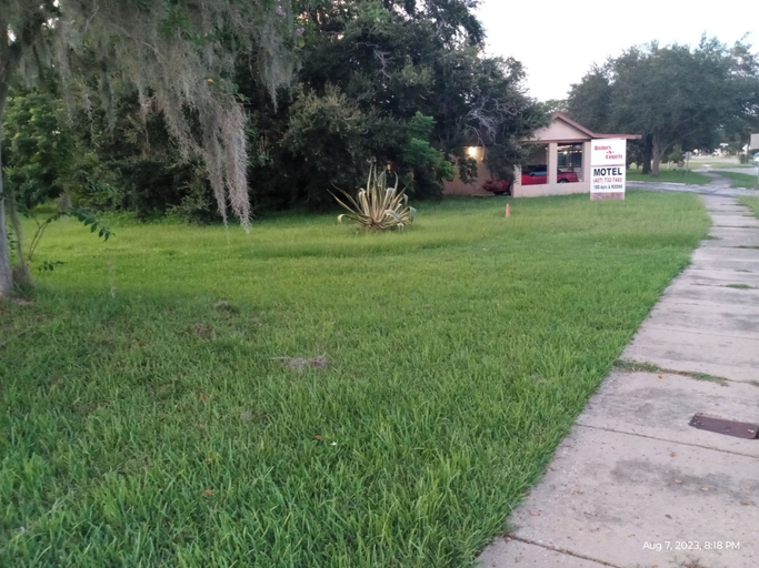 Others 4, Homes-N-Courts, Seminole