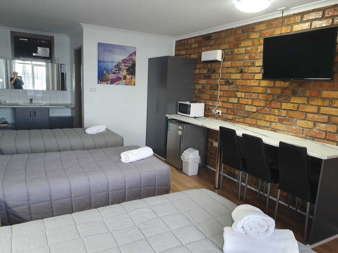 Others 5, Morwell Parkside Motel, Latrobe - Morwell