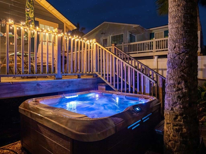 Sport & Beauty 4, Sunburst Cottage, Chatham