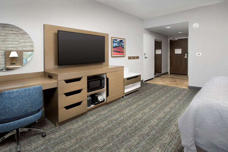 Others 5, Hampton Inn Boston Logan Airport Chelsea, Suffolk