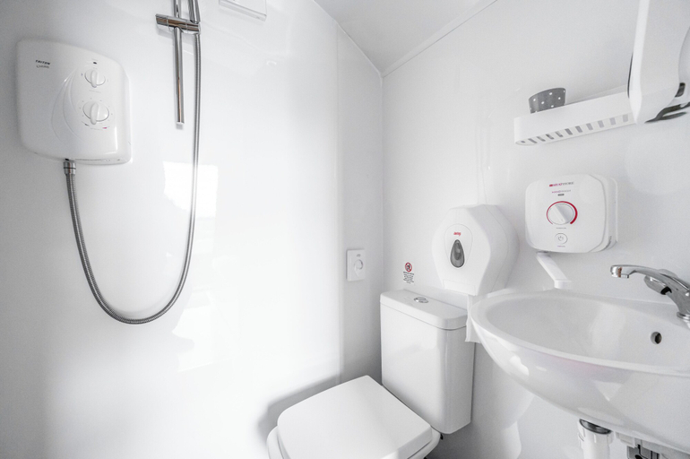 Bathroom 4, Delny Glamping, Highland