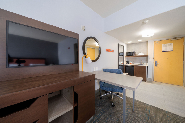 Others 5, Hampton Inn & Suites Modesto-Salida, Stanislaus