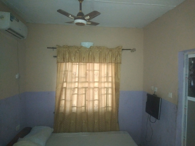 Bedroom, PAPPY GUEST HOUSE, AbeokutaNorth