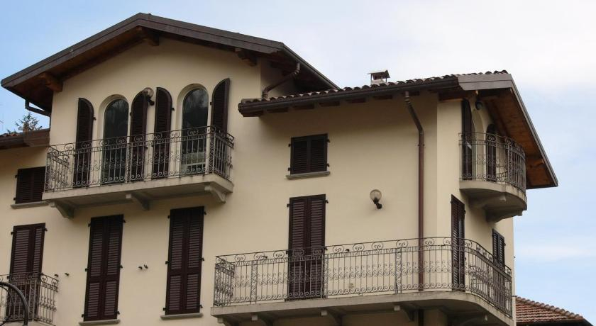 Exterior & Views 1, Hotel Avogadro, Bergamo