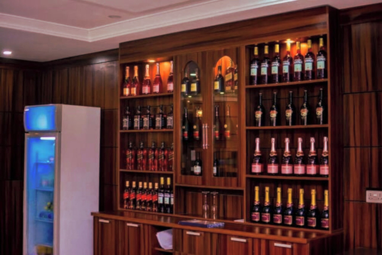Food & Drinks 5, Ughelli Wetland Hotel, Ughelli North