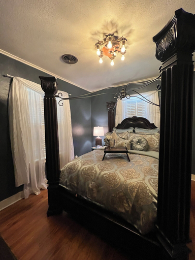 Bedroom 2, Opus House, Natchitoches
