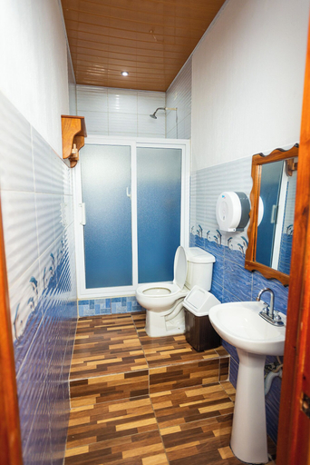 Bathroom 3, Hotel y Restaurante Las Adas y Estrellas, Melchor de Mencos