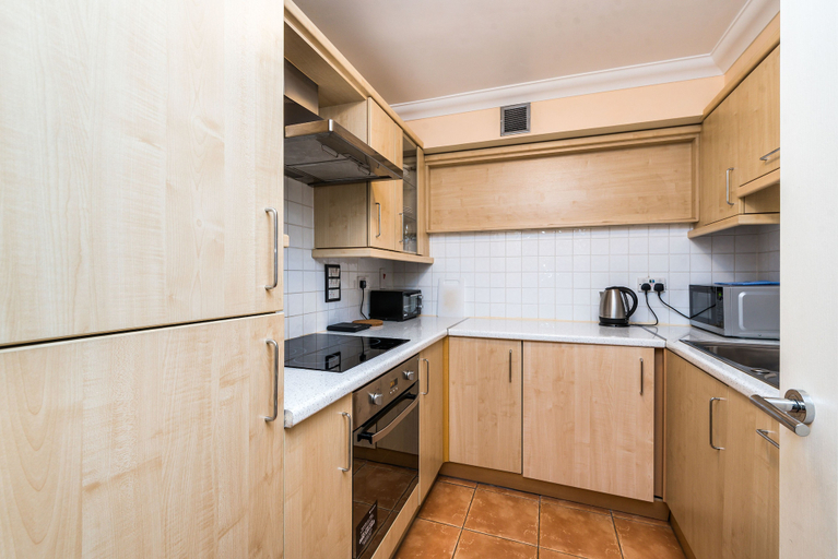 Others 5, Fitzrovia Apartments by Allô Housing, London