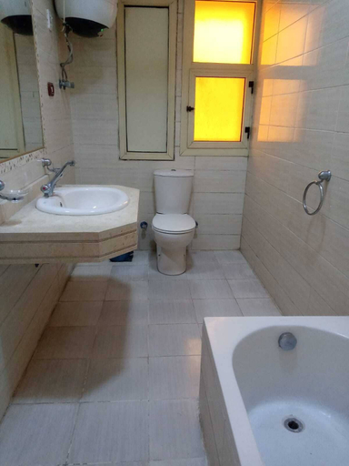 Bathroom 3, Egypt, Al-'Umraniyah