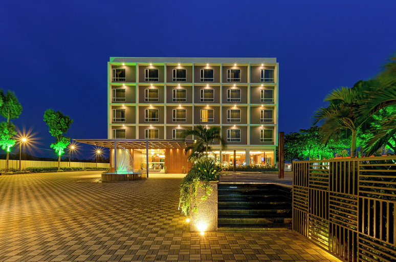 Exterior & Views 2, Effotel by Sayaji Sarola, Pune