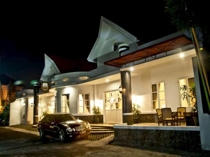 Exterior & Views, Ipienk House Yogyakarta, Yogyakarta