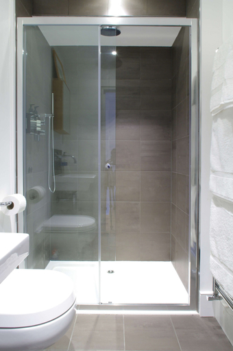 Bathroom 4, The London Agent Clerkenwell Albemarle, London