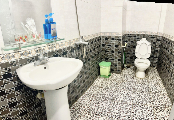Bathroom 3, Vân Anh Hotel, Sóc Sơn
