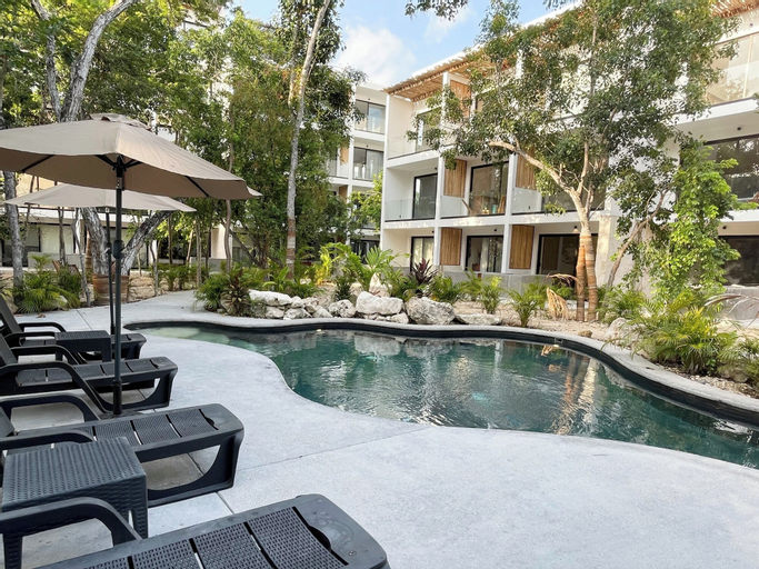Erena Tulum, Cozumel