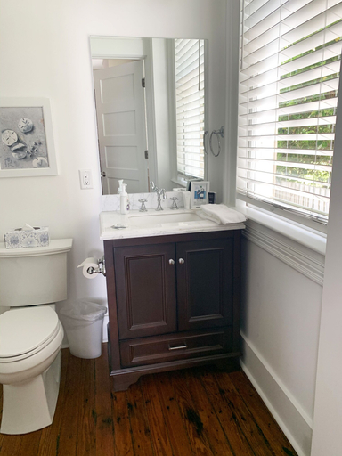 Bathroom 4, 607 Bay Inn Downtown Beaufort, Beaufort