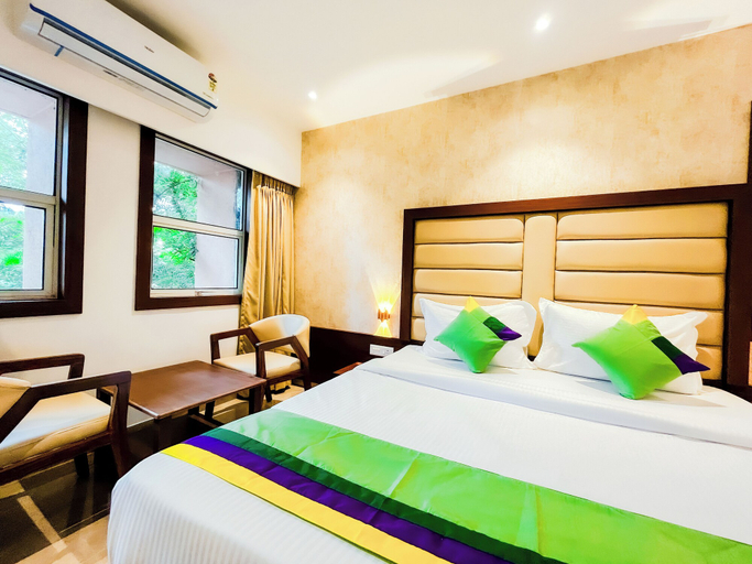 Bedroom 4, Treebo Serenity Inn, Koregaon Park, Pune