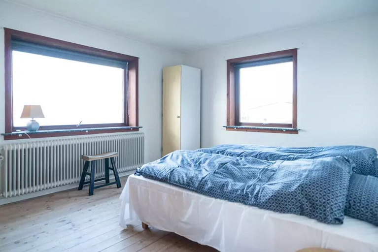 Bedroom 3, 3 Bedroom Apartment / Great Sea View / Quiet, Tórshavn