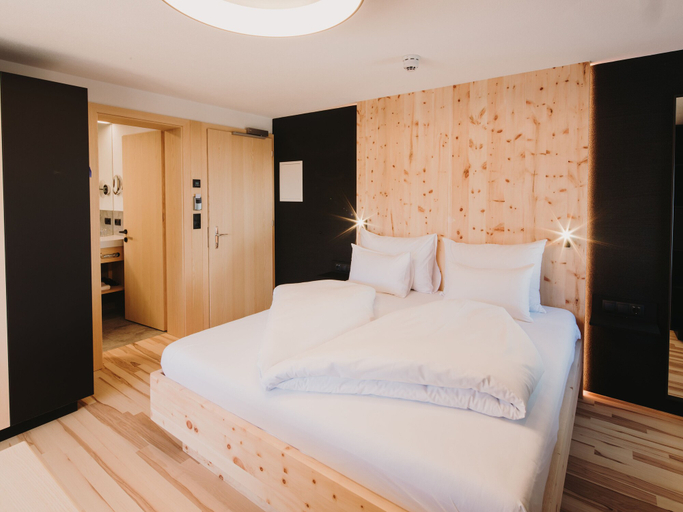 Bedroom 4, Alpin - Studios & Suites, Reutte