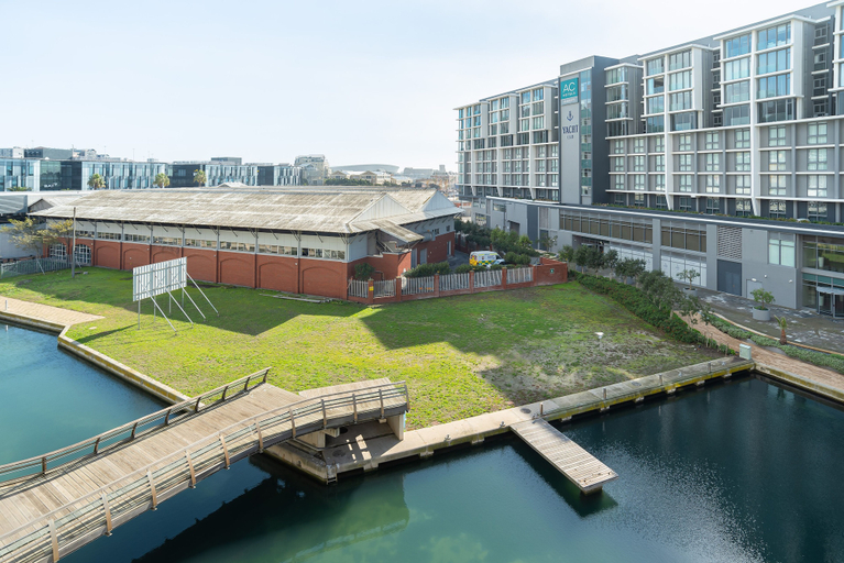 Exterior & Views, Canal Quays 503, City of Cape Town
