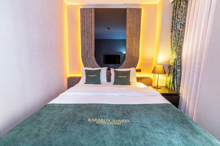 Bedroom 3, Karakoy Aparts Hotel, Beyoğlu