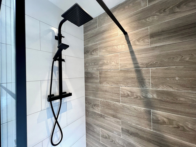 Bathroom 3, Oxford House, Lincolnshire