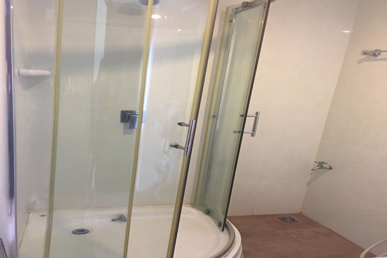 Bathroom 4, Arcadia Maephim Serviced Apartment, Klaeng