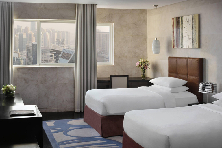 Bedroom 3, Dubai Marriott Harbour Hotel & Suites, Dubai