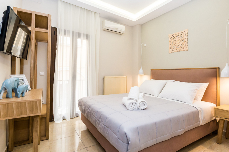 Bedroom 2, Alektor Studios & Apartments, Ionian Islands