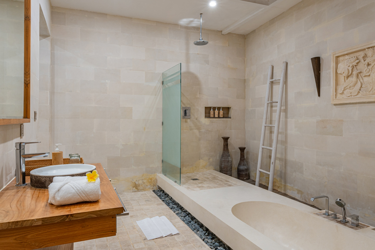 Bathroom 3, Luxury 4Bedrooms-Villa RON-Central Seminyak, Badung