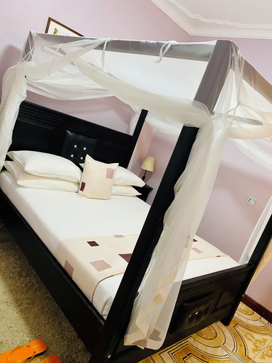Bedroom 3, CRYSTAL APARTMENT HOTEL AND LODGES, Entebbe