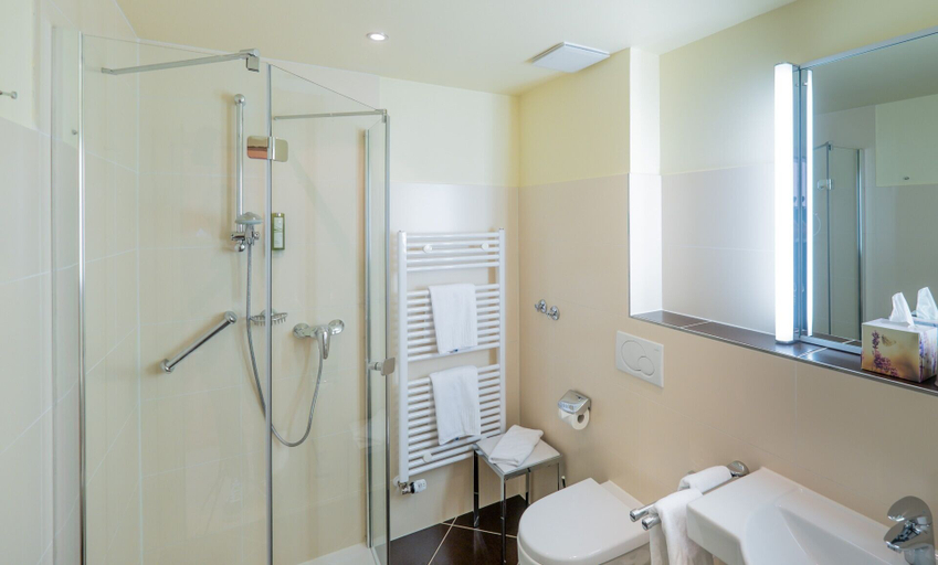 Bathroom 5, Harzhotel Zum Prinzen, Goslar