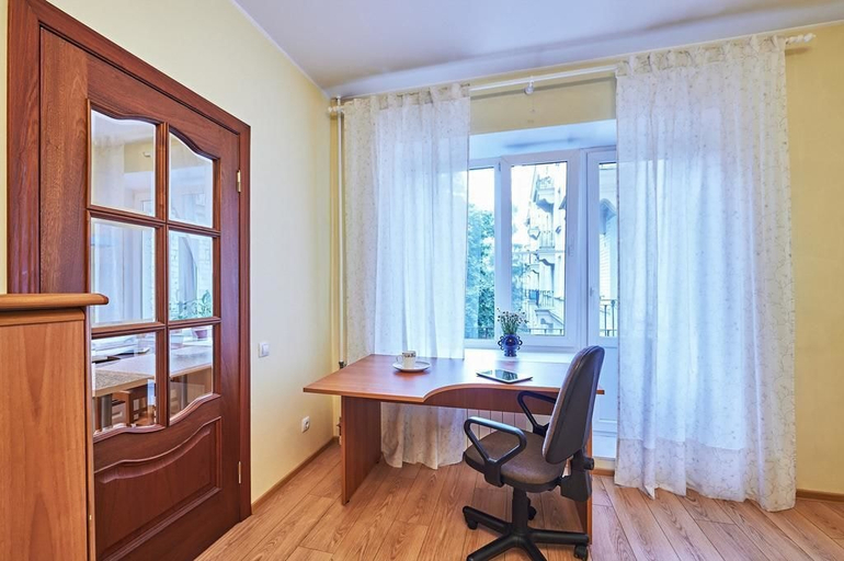 Others 4, Apartments on ul. Savushkina 16, Sankt-Peterburg gorsovet