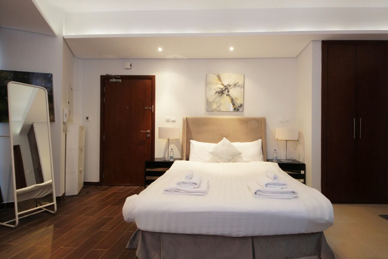 Others 3, Studio Apartment in The Matrix Tower, Dubai