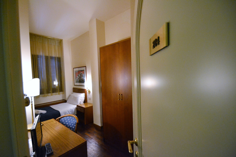 Bedroom 3, Hotel Posta, Livorno