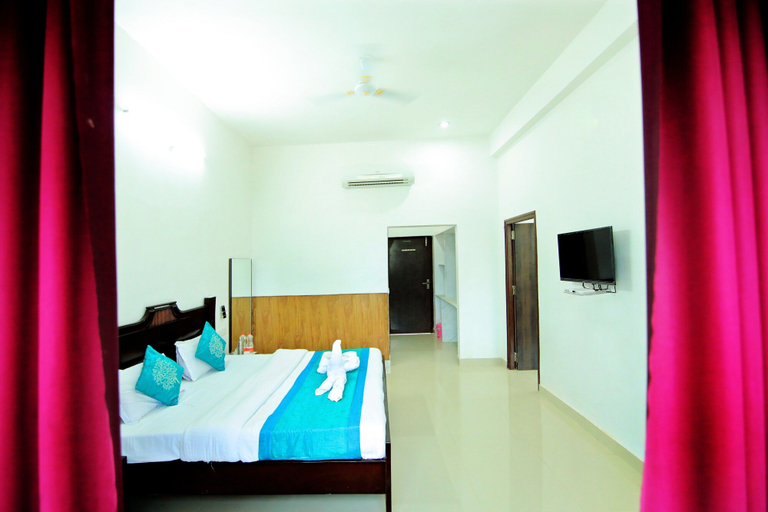 Bedroom 2, Rang Bhawan Inn- A Lake View Hotel, Rajsamand