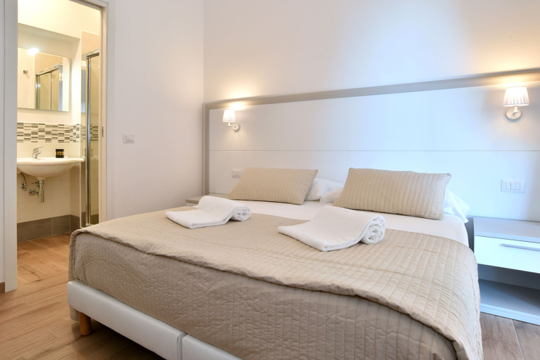 Bedroom 2, La Casa in Piazza, Napoli