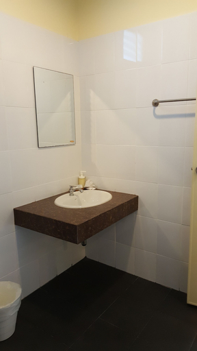 Bathroom 4, Juntima Place at Amphawa, Amphawa
