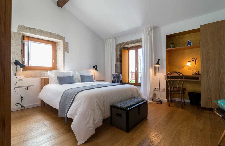 Bedroom 3, Os Lambráns, A Coruña