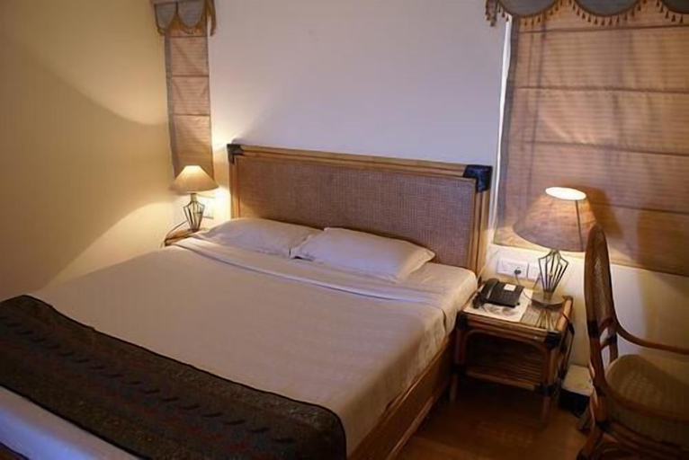 Bedroom 2, Kufri Heritage Resort & Spa, Shimla