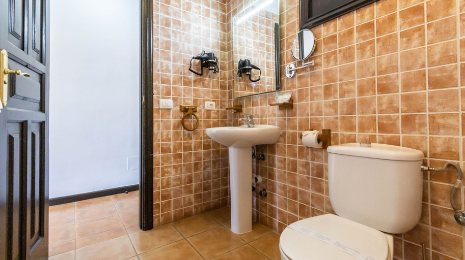 Bathroom 4, Hotel Ecolife Tenerife, Santa Cruz de Tenerife