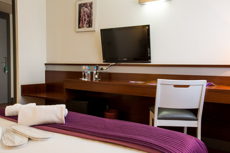 Bedroom 3, Hostal Porcel Torrejón, Madrid