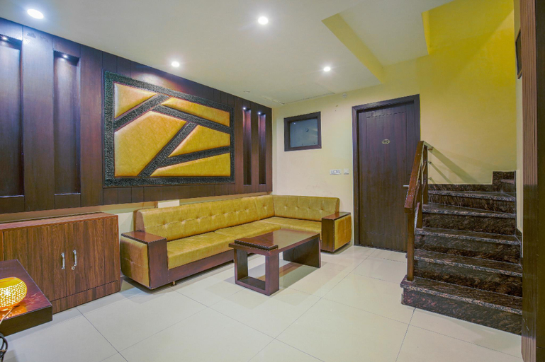 Public Area, Hotel Crown, Amritsar