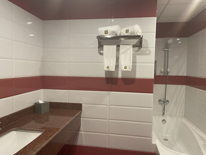 Bathroom 4, Season Inn Hotel, Seeb
