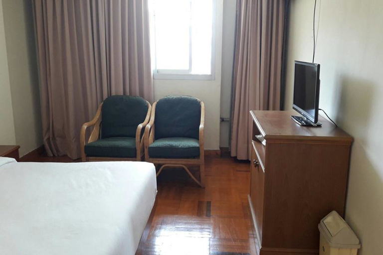 Bedroom 3, Paradorn Inn, Muang Chumphon
