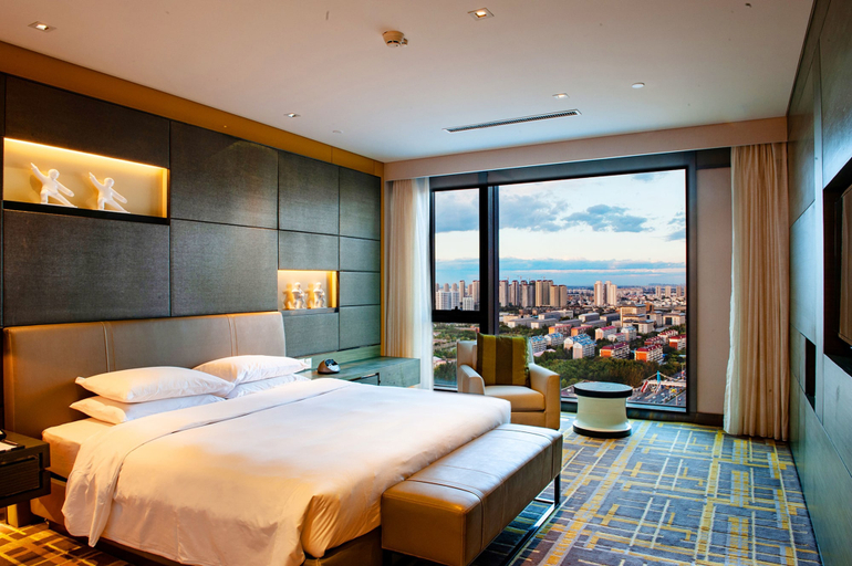 Bedroom 2, Hyatt Regency Tianjin East, Tianjin