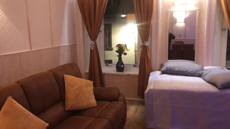 Others 5, Georges57 2-bed Apartment in Inverness, Highland